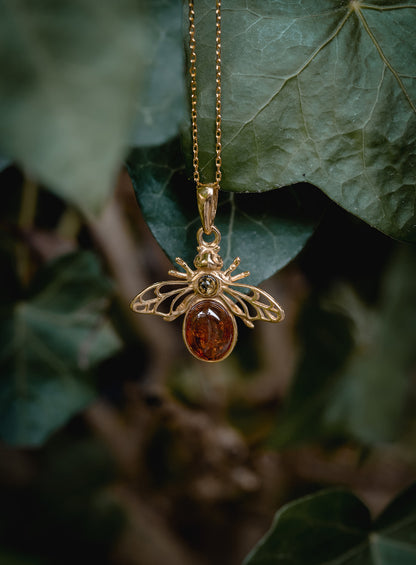 Vergoldete Bernsteinkette Biene