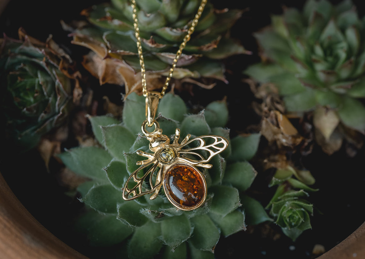 Vergoldete Bernsteinkette Biene